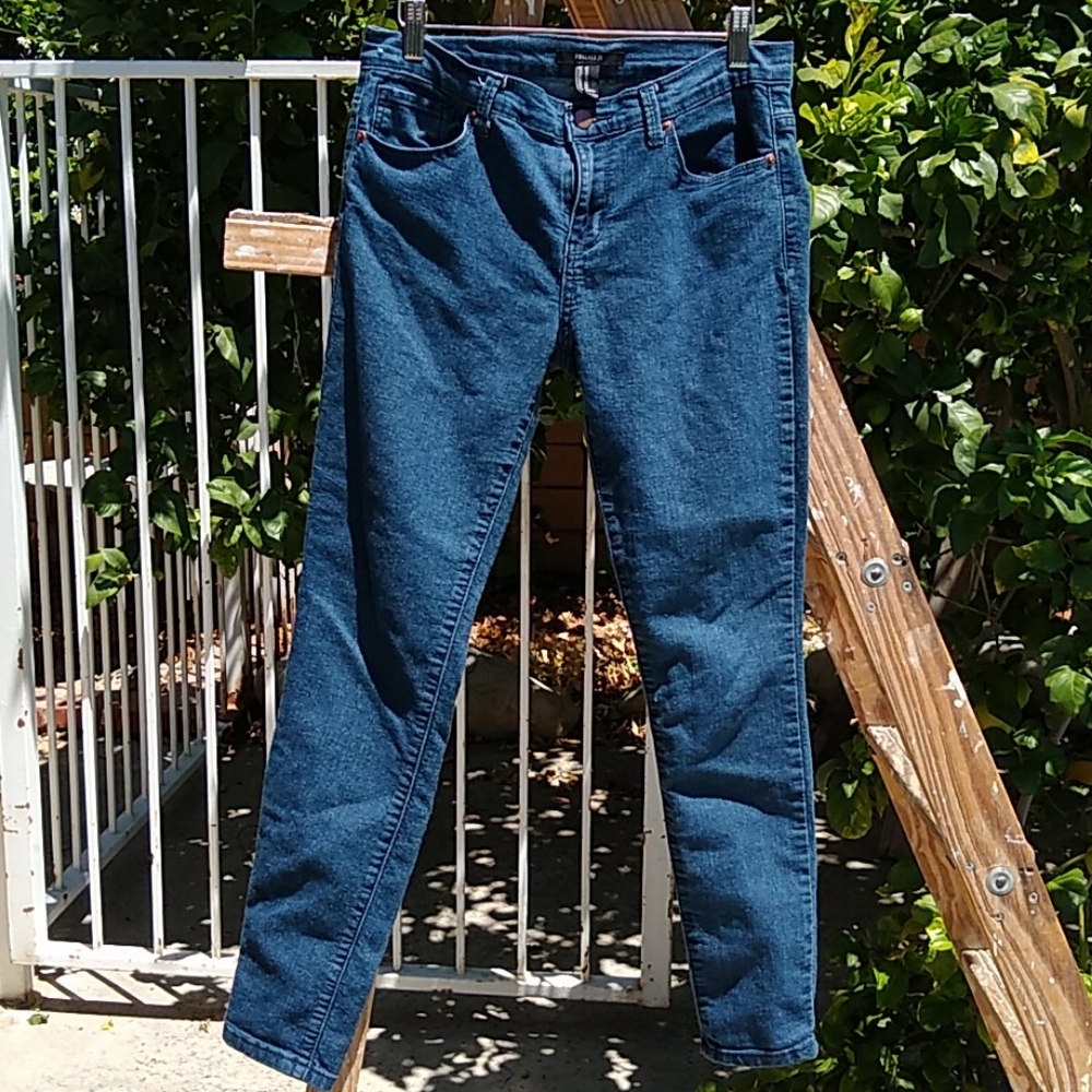 Forever 21 Skinny Jeans Size 27